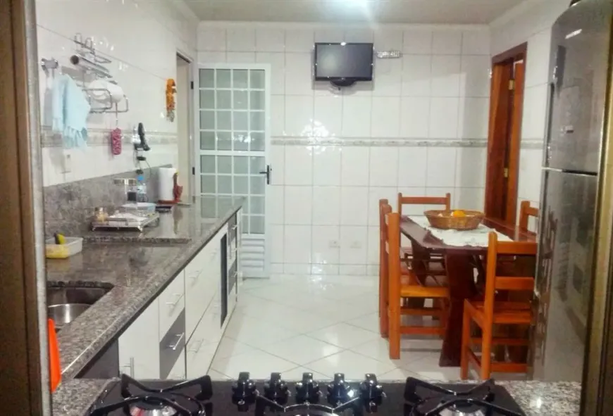 Foto 1 de Casa com 5 Quartos à venda, 249m² em Vila Yolanda, Osasco