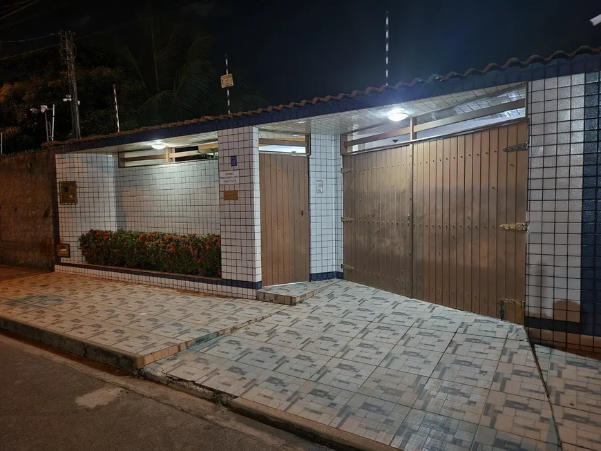 Foto 1 de Casa com 3 Quartos à venda, 240m² em Tabuleiro do Martins, Maceió