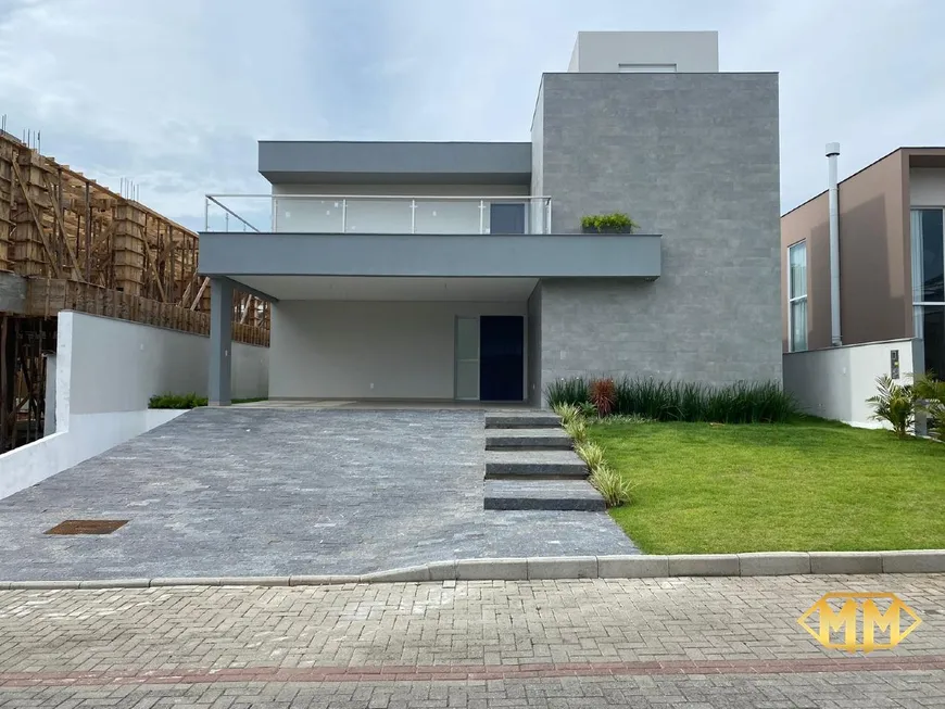 Foto 1 de Casa de Condomínio com 4 Quartos à venda, 306m² em Ingleses do Rio Vermelho, Florianópolis