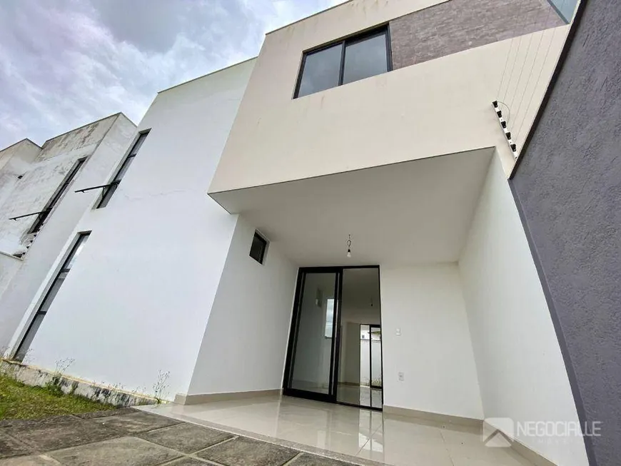 Foto 1 de Casa com 3 Quartos à venda, 156m² em Itararé, Campina Grande