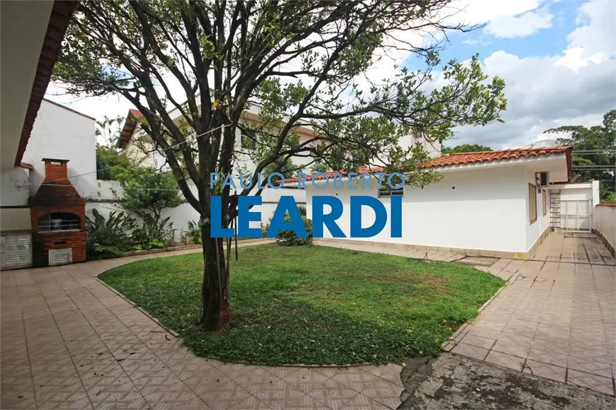 Foto 1 de Casa com 3 Quartos à venda, 380m² em Alto de Pinheiros, São Paulo