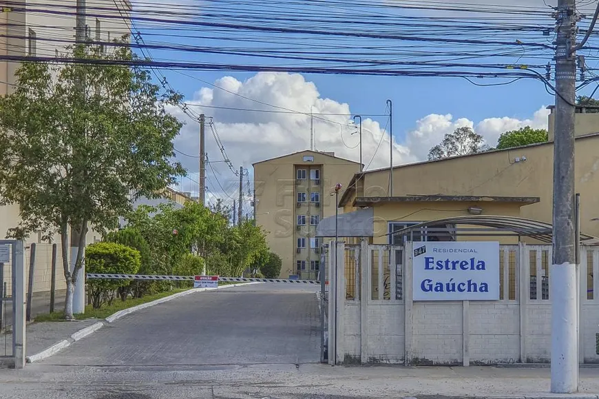 Foto 1 de Apartamento com 2 Quartos para alugar, 37m² em Fragata, Pelotas