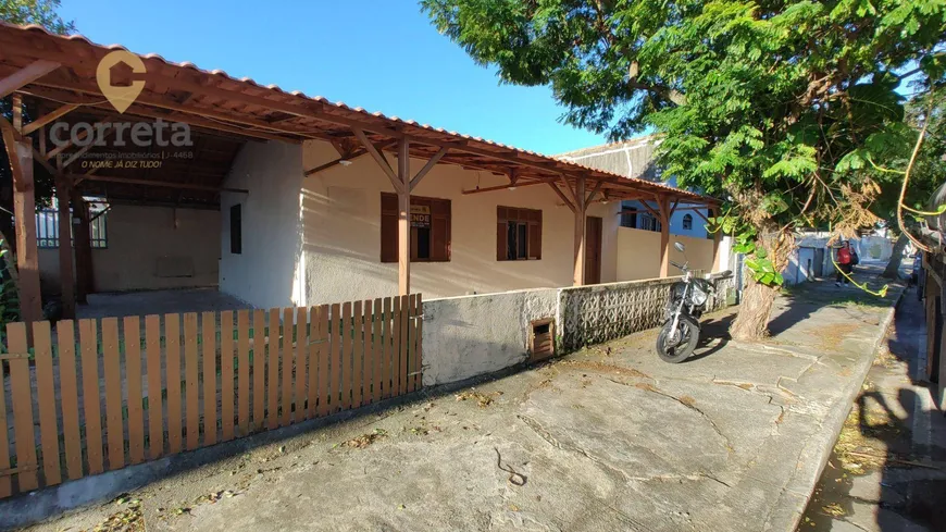Foto 1 de Casa com 2 Quartos à venda, 65m² em Jardim Mariléa, Rio das Ostras