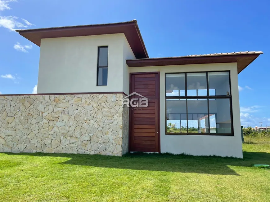 Foto 1 de Casa de Condomínio com 5 Quartos à venda, 304m² em Praia do Forte, Mata de São João