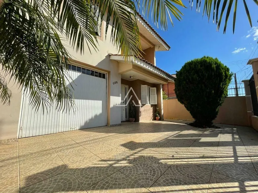 Foto 1 de Casa com 4 Quartos à venda, 144m² em Petropolis, Passo Fundo