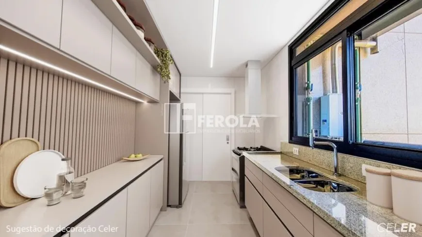 Foto 1 de Apartamento com 4 Quartos à venda, 154m² em Zona Industrial, Brasília
