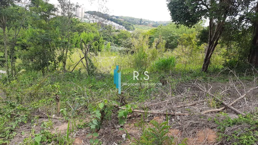 Foto 1 de Lote/Terreno à venda, 306m² em Capivari, Louveira