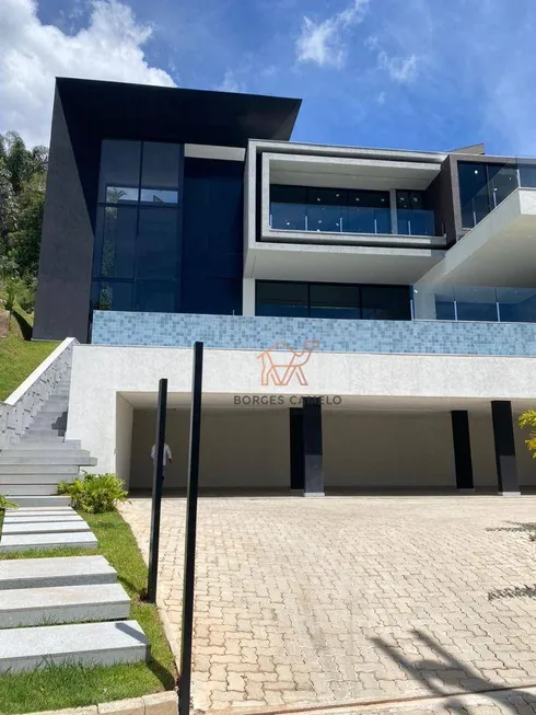 Foto 1 de Casa de Condomínio com 5 Quartos à venda, 540m² em Vila Castela , Nova Lima