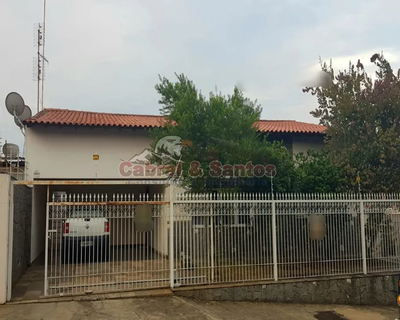 Foto 1 de Imóvel Comercial com 3 Quartos à venda, 178m² em Vila Cleto, Itu