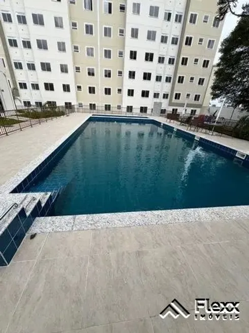 Foto 1 de Apartamento com 2 Quartos à venda, 44m² em Uberaba, Curitiba