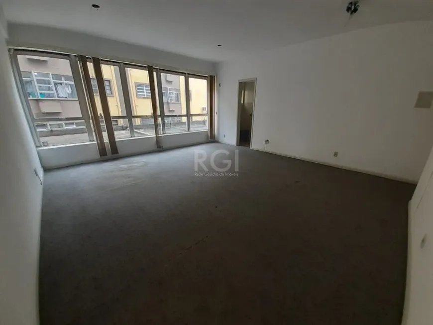 Foto 1 de Sala Comercial à venda, 37m² em Petrópolis, Porto Alegre