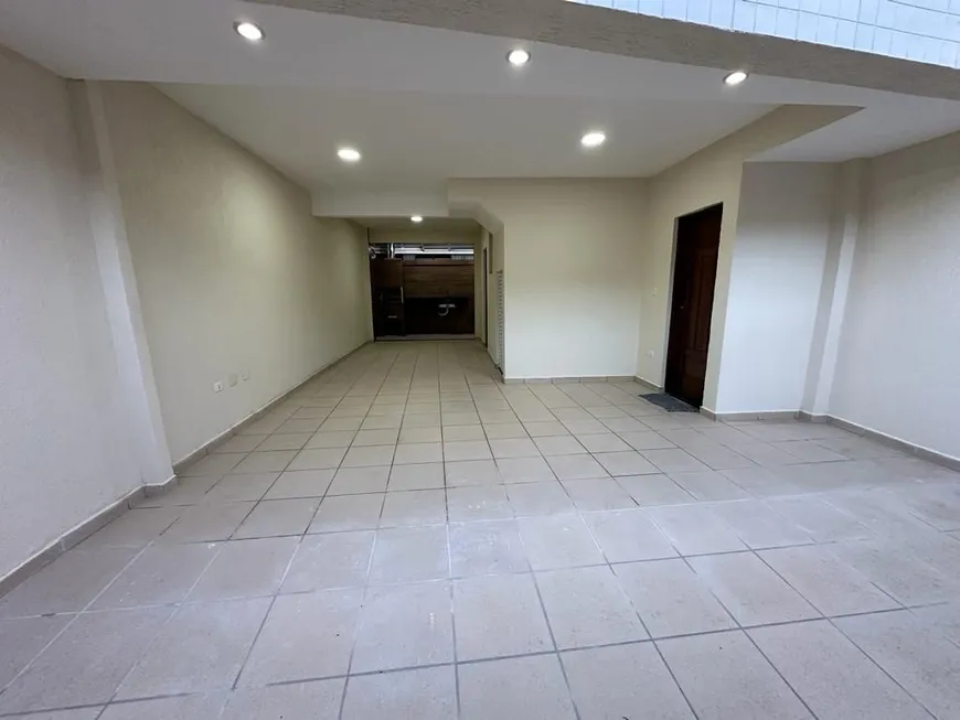 Foto 1 de Sobrado com 3 Quartos à venda, 145m² em Aparecida, Santos