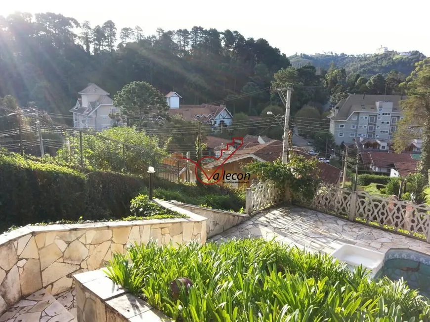 Foto 1 de Casa com 4 Quartos à venda, 500m² em Centro, Campos do Jordão