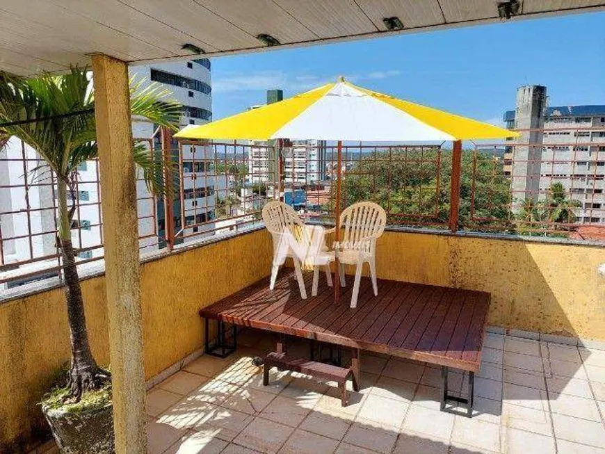 Foto 1 de Apartamento com 3 Quartos à venda, 200m² em Candelária, Natal