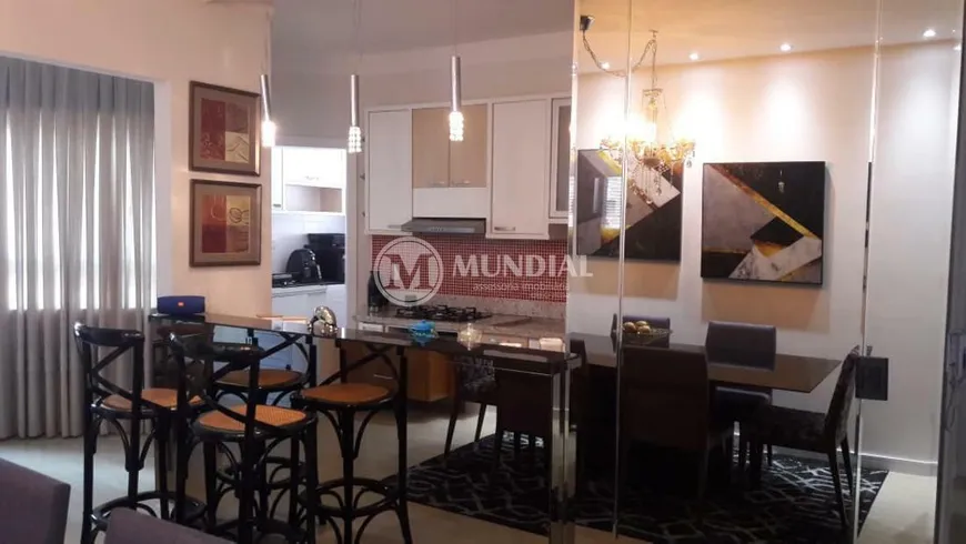 Foto 1 de Apartamento com 2 Quartos para alugar, 70m² em Centro, Balneário Camboriú