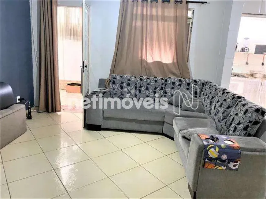 Foto 1 de Casa com 2 Quartos à venda, 315m² em Alto Barroca, Belo Horizonte