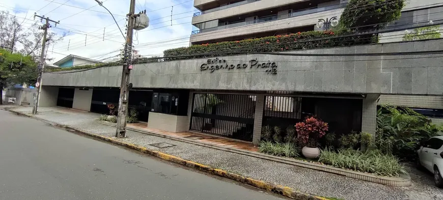 Foto 1 de Apartamento com 5 Quartos à venda, 400m² em Casa Amarela, Recife