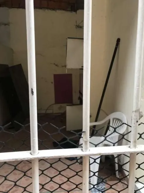 Foto 1 de Casa com 11 Quartos à venda, 350m² em Ipiranga, São Paulo