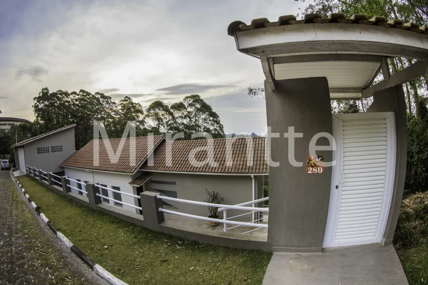 Foto 1 de Casa de Condomínio com 4 Quartos à venda, 520m² em Roseira, Mairiporã