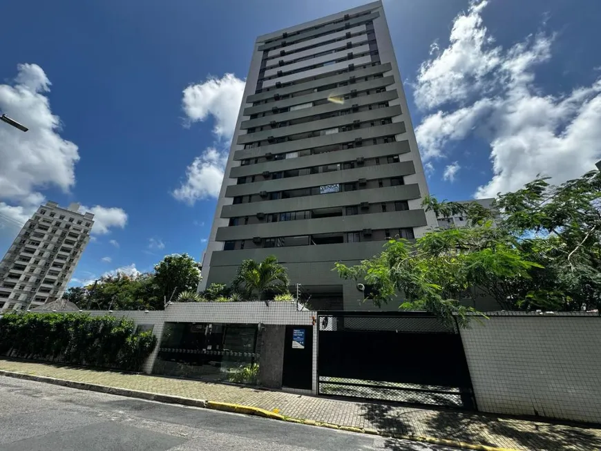 Foto 1 de Apartamento com 3 Quartos à venda, 113m² em Casa Forte, Recife