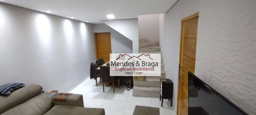 Foto 1 de Sobrado com 5 Quartos à venda, 138m² em Gopouva, Guarulhos