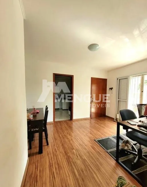 Foto 1 de Apartamento com 2 Quartos à venda, 58m² em Jardim Itú Sabará, Porto Alegre