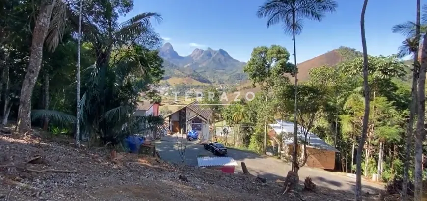 Foto 1 de Lote/Terreno à venda, 445m² em Vargem Grande, Teresópolis