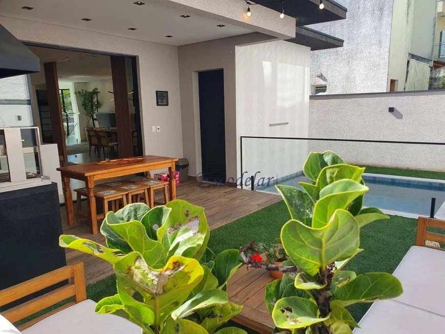 Foto 1 de Casa de Condomínio com 3 Quartos à venda, 202m² em Suru, Santana de Parnaíba