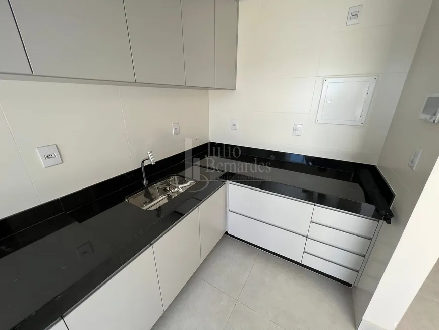 Foto 1 de Apartamento com 2 Quartos à venda, 130m² em Centro, Montes Claros