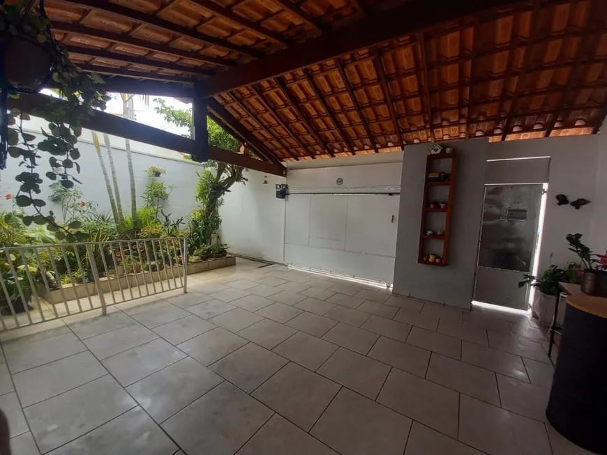 Foto 1 de Casa com 2 Quartos à venda, 158m² em Parque Olímpico, Mogi das Cruzes