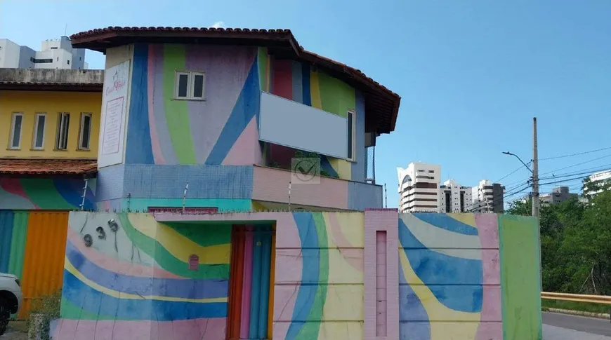 Foto 1 de Imóvel Comercial com 10 Quartos para alugar, 390m² em Treze de Julho, Aracaju