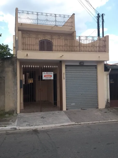 Foto 1 de Sobrado com 3 Quartos à venda, 228m² em Vila Amorim, Suzano