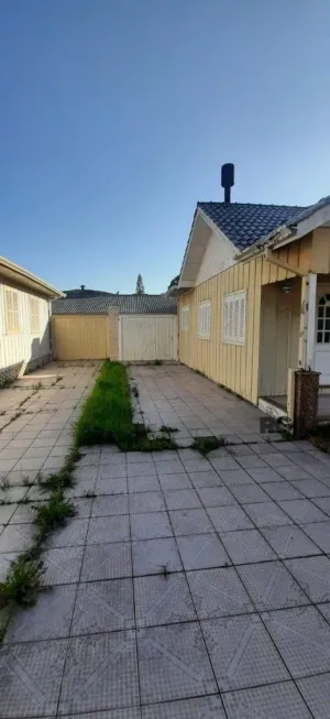 Foto 1 de Lote/Terreno à venda, 1m² em Vila Ipiranga, Porto Alegre