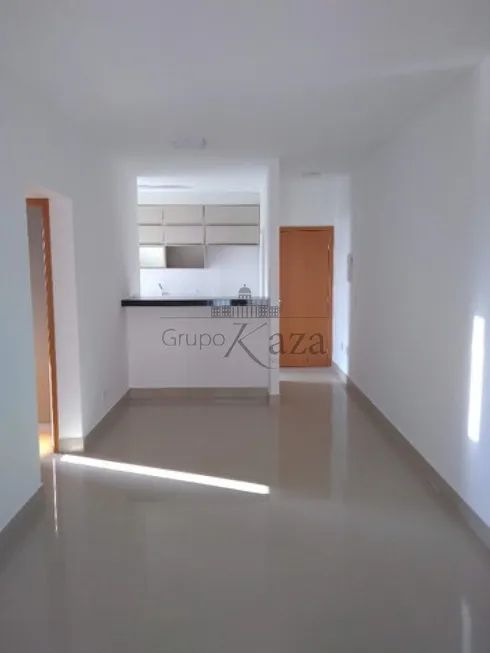 Foto 1 de Apartamento com 2 Quartos para alugar, 66m² em Centro, Jacareí