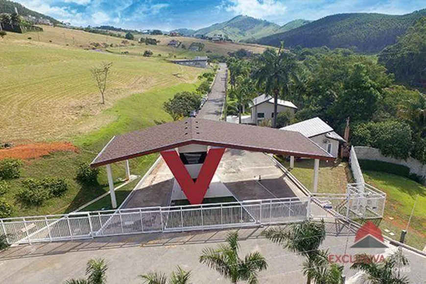 Foto 1 de Lote/Terreno à venda, 1077m² em , Paraibuna