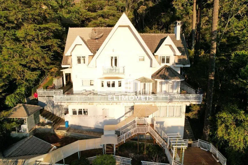 Foto 1 de Casa com 4 Quartos à venda, 500m² em Jardim das Perolas, Campos do Jordão