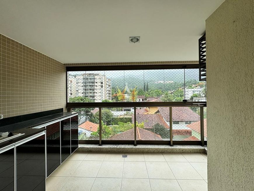 Apartamento na Estrada do Guanumbi, Freguesia- Jacarepaguá em Rio de  Janeiro, por R$ 580.000 - Viva Real