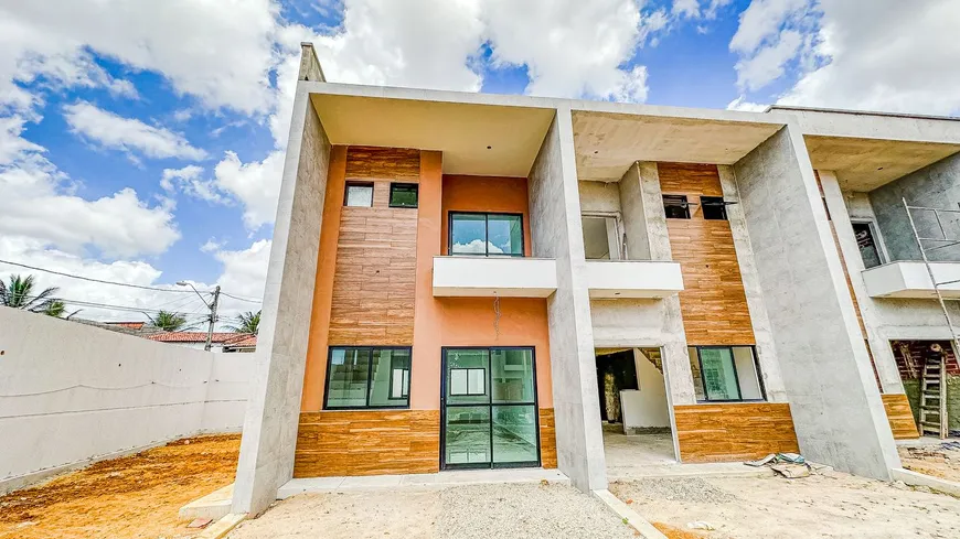 Foto 1 de Casa de Condomínio com 3 Quartos à venda, 86m² em Manuel Sátiro, Fortaleza