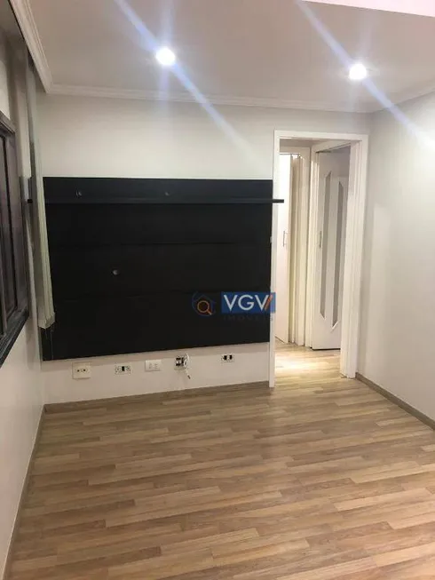 Foto 1 de Apartamento com 2 Quartos à venda, 63m² em Vila das Mercês, São Paulo