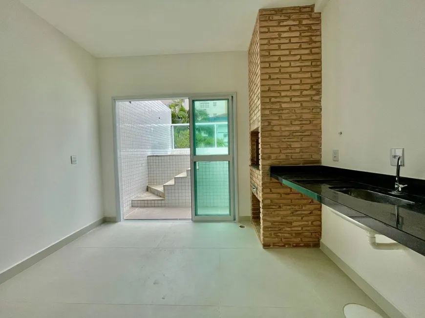 Foto 1 de Casa com 3 Quartos à venda, 142m² em Campo Grande, Santos