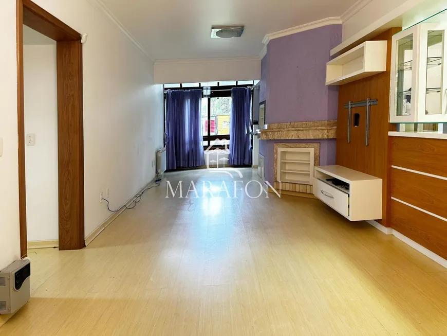 Foto 1 de Apartamento com 3 Quartos à venda, 81m² em Planalto, Gramado