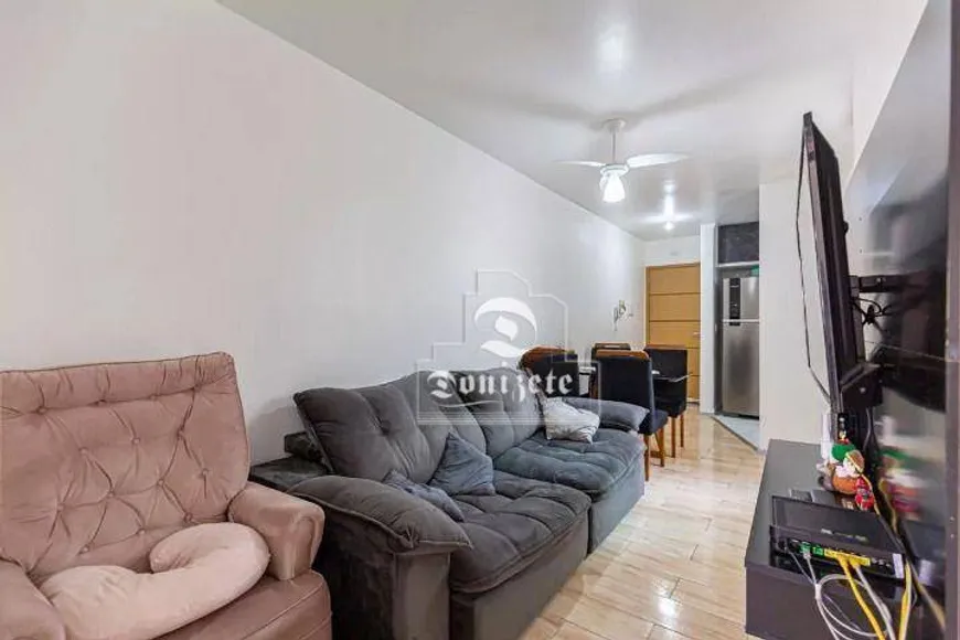 Foto 1 de Apartamento com 2 Quartos à venda, 56m² em Vila Scarpelli, Santo André