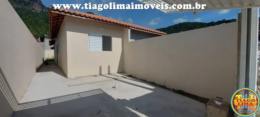 Foto 1 de Casa com 2 Quartos à venda, 70m² em Jaraguazinho , Caraguatatuba