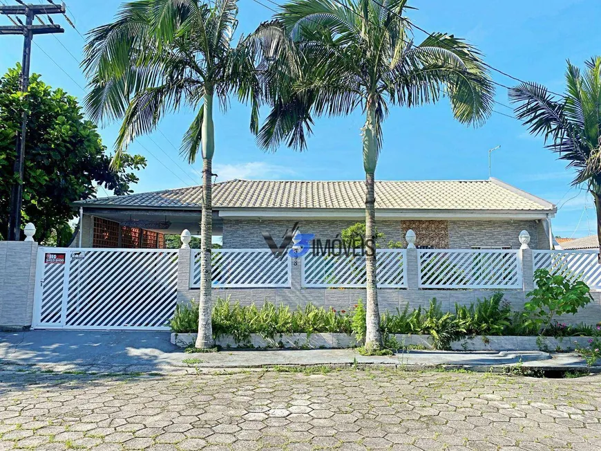 Foto 1 de Casa com 3 Quartos à venda, 220m² em Balneário Costa Azul, Matinhos