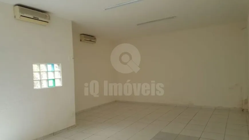 Foto 1 de Casa com 2 Quartos à venda, 140m² em Vila Hamburguesa, São Paulo