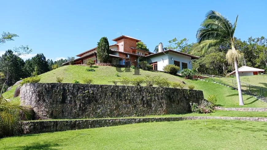 Foto 1 de Fazenda/Sítio com 4 Quartos à venda, 10m² em Ratones, Florianópolis