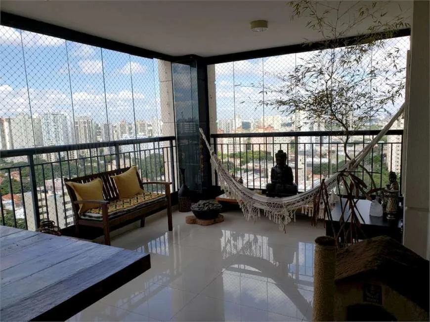 Foto 1 de Apartamento com 3 Quartos à venda, 208m² em Alto de Pinheiros, São Paulo