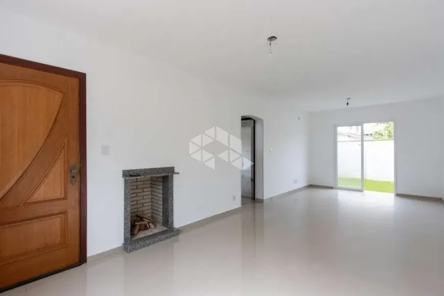 Foto 1 de Casa com 4 Quartos à venda, 170m² em Hípica, Porto Alegre