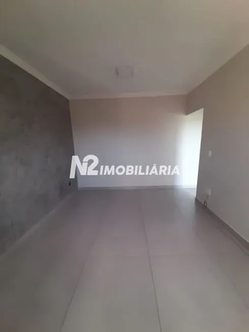 Foto 1 de Apartamento com 2 Quartos para alugar, 50m² em Segismundo Pereira, Uberlândia