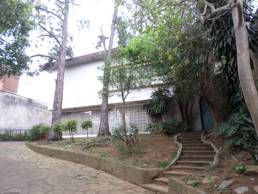 Foto 1 de Casa com 4 Quartos à venda, 400m² em Moema, São Paulo